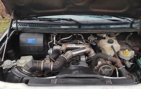 ЛуАЗ Patriot, 2012 год, 850 000 рублей, 3 фотография