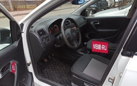 Volkswagen Polo VI (EU Market), 2013 год, 950 000 рублей, 3 фотография