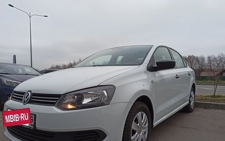 Volkswagen Polo VI (EU Market), 2013 год, 950 000 рублей, 2 фотография
