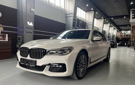 BMW 7 серия, 2016 год, 3 550 000 рублей, 3 фотография