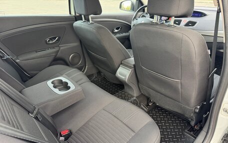 Renault Fluence I, 2015 год, 850 000 рублей, 29 фотография