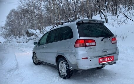 Nissan Liberty, 2000 год, 240 000 рублей, 3 фотография