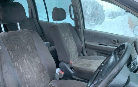 Nissan Liberty, 2000 год, 240 000 рублей, 11 фотография