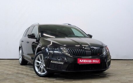 Skoda Octavia RS, 2020 год, 2 800 000 рублей, 3 фотография