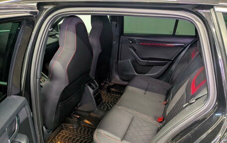 Skoda Octavia RS, 2020 год, 2 800 000 рублей, 11 фотография