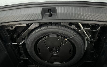 Volkswagen Tiguan, 2025 год, 4 700 000 рублей, 38 фотография