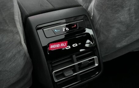 Volkswagen Tiguan, 2025 год, 4 700 000 рублей, 33 фотография