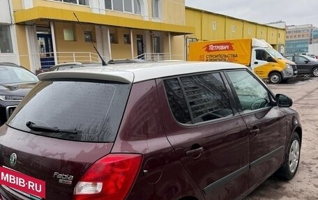 Skoda Fabia II, 2010 год, 700 000 рублей, 2 фотография