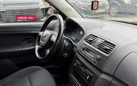 Skoda Fabia II, 2010 год, 700 000 рублей, 11 фотография