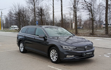 Volkswagen Passat B8 рестайлинг, 2023 год, 3 350 000 рублей, 3 фотография