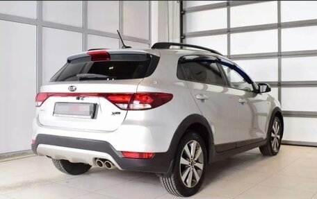 KIA Rio IV, 2018 год, 1 300 000 рублей, 3 фотография