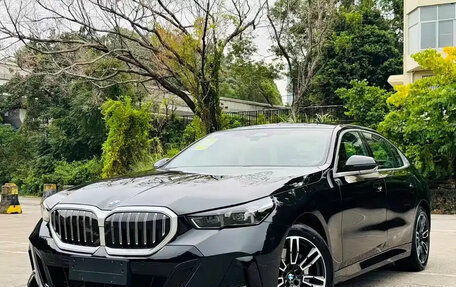 BMW 5 серия, 2025 год, 7 768 570 рублей, 1 фотография