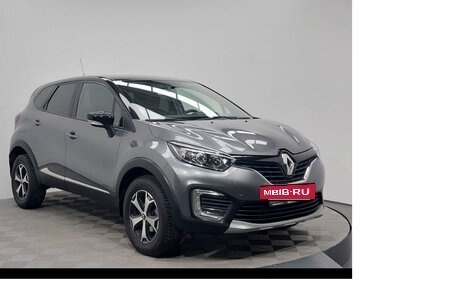 Renault Kaptur I рестайлинг, 2017 год, 1 320 000 рублей, 2 фотография