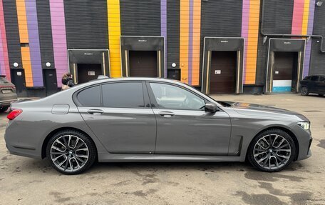 BMW 7 серия, 2022 год, 8 450 000 рублей, 14 фотография