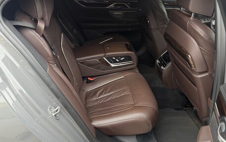 BMW 7 серия, 2022 год, 8 450 000 рублей, 12 фотография