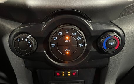 Ford EcoSport, 2018 год, 990 000 рублей, 17 фотография