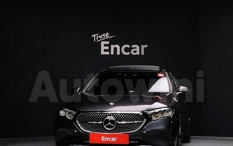 Mercedes-Benz E-Класс, 2025 год, 5 580 000 рублей, 3 фотография