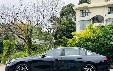 BMW 5 серия, 2025 год, 7 768 570 рублей, 7 фотография