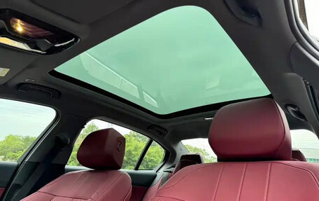 BMW 5 серия, 2025 год, 7 768 570 рублей, 17 фотография