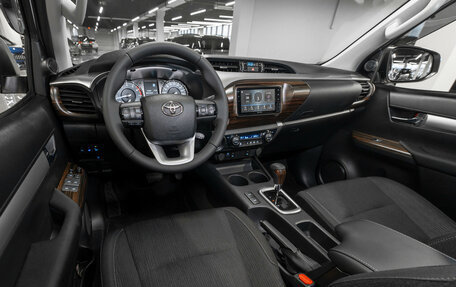 Toyota Hilux VIII, 2024 год, 7 400 000 рублей, 7 фотография