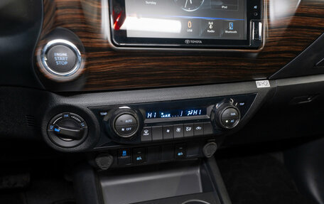 Toyota Hilux VIII, 2024 год, 7 400 000 рублей, 17 фотография