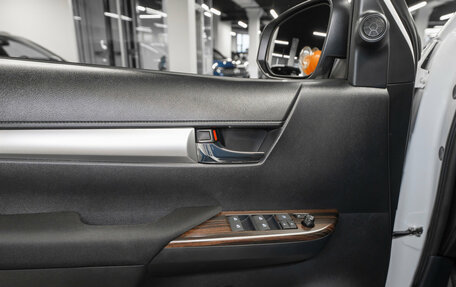 Toyota Hilux VIII, 2024 год, 7 400 000 рублей, 20 фотография