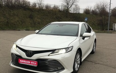 Toyota Camry, 2019 год, 2 280 000 рублей, 1 фотография