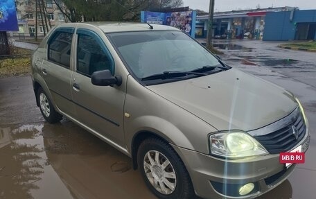 Renault Logan I, 2010 год, 390 000 рублей, 3 фотография