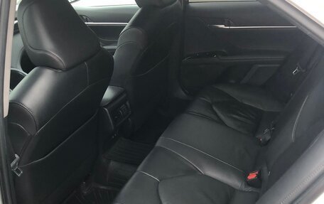 Toyota Camry, 2019 год, 2 280 000 рублей, 6 фотография