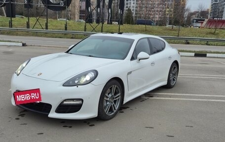 Porsche Panamera II рестайлинг, 2011 год, 2 250 000 рублей, 2 фотография
