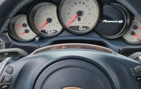 Porsche Panamera II рестайлинг, 2011 год, 2 250 000 рублей, 10 фотография