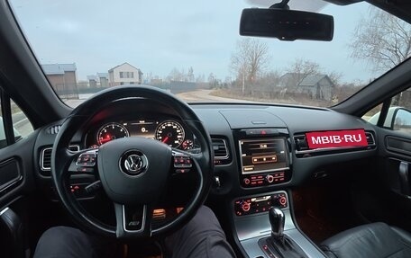 Volkswagen Touareg III, 2011 год, 2 450 000 рублей, 7 фотография