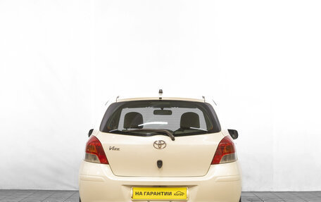 Toyota Vitz, 2008 год, 799 000 рублей, 6 фотография