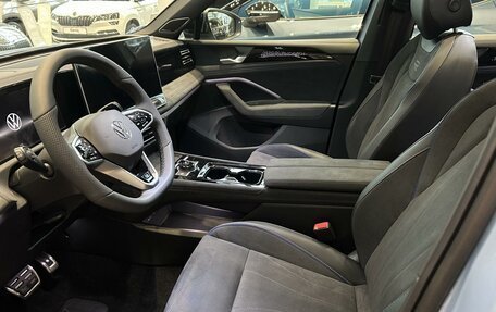 Volkswagen Tiguan, 2025 год, 5 690 000 рублей, 6 фотография