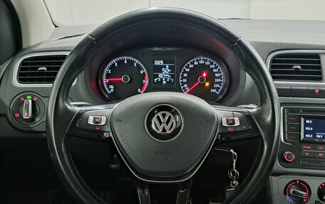 Volkswagen Polo VI (EU Market), 2016 год, 1 070 000 рублей, 23 фотография