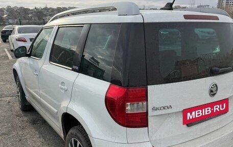 Skoda Yeti I рестайлинг, 2017 год, 1 830 000 рублей, 4 фотография