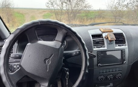 ЛуАЗ Patriot, 2015 год, 1 100 000 рублей, 11 фотография
