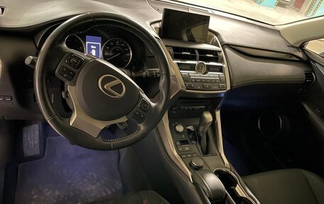 Lexus NX I, 2017 год, 3 099 000 рублей, 6 фотография