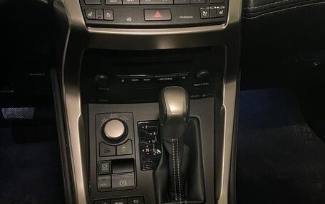 Lexus NX I, 2017 год, 3 099 000 рублей, 5 фотография