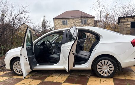 Skoda Rapid II, 2022 год, 1 290 000 рублей, 2 фотография