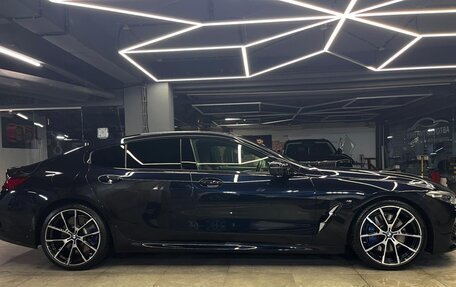 BMW 8 серия, 2019 год, 7 600 000 рублей, 10 фотография