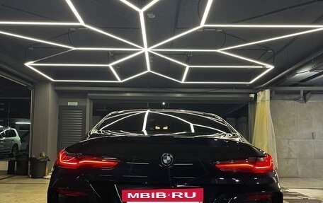 BMW 8 серия, 2019 год, 7 600 000 рублей, 18 фотография