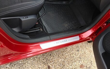 Renault Sandero II рестайлинг, 2014 год, 740 000 рублей, 13 фотография