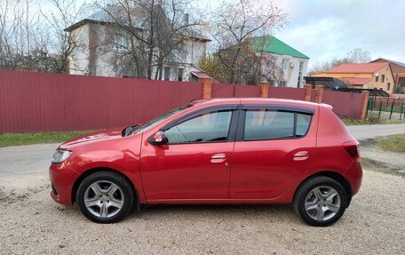 Renault Sandero II рестайлинг, 2014 год, 740 000 рублей, 10 фотография