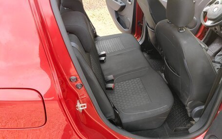 Renault Sandero II рестайлинг, 2014 год, 740 000 рублей, 15 фотография