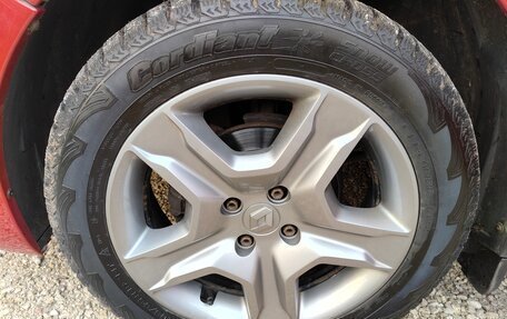 Renault Sandero II рестайлинг, 2014 год, 740 000 рублей, 24 фотография