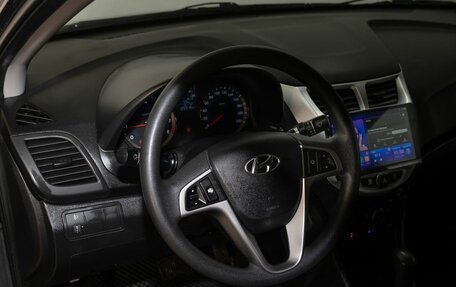 Hyundai Solaris II рестайлинг, 2016 год, 1 039 000 рублей, 5 фотография