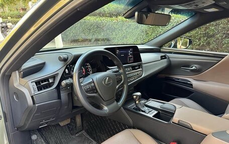 Lexus ES VII, 2020 год, 4 100 044 рублей, 6 фотография