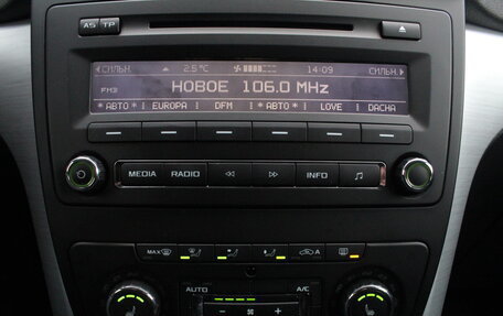 Skoda Yeti I рестайлинг, 2014 год, 1 295 000 рублей, 15 фотография