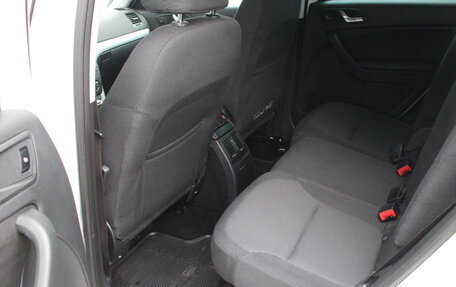 Skoda Yeti I рестайлинг, 2014 год, 1 295 000 рублей, 18 фотография